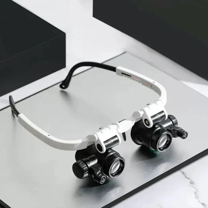 Lente d'ingrandimento con illuminazione a LED e lenti regolabili