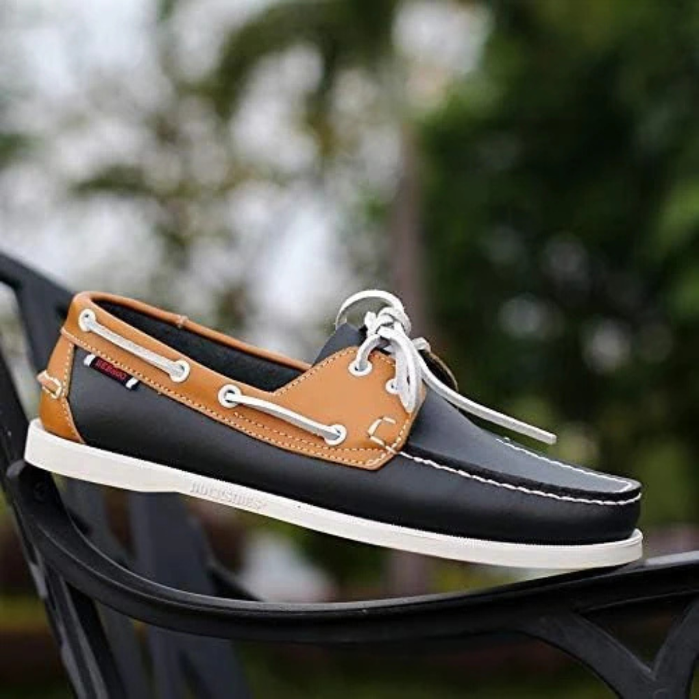 Eleganti scarpe da barca