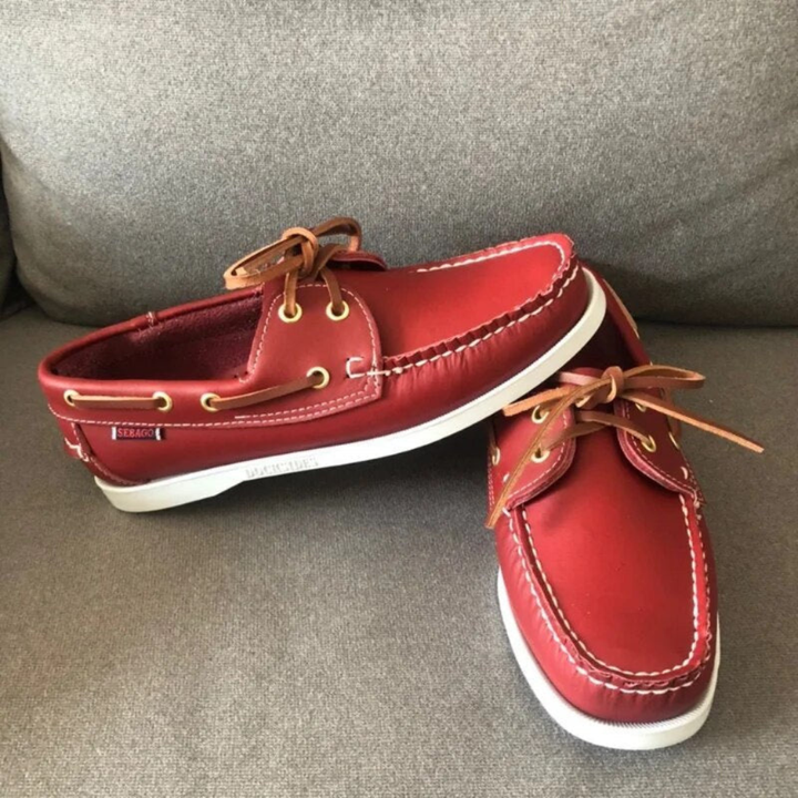 Eleganti scarpe da barca