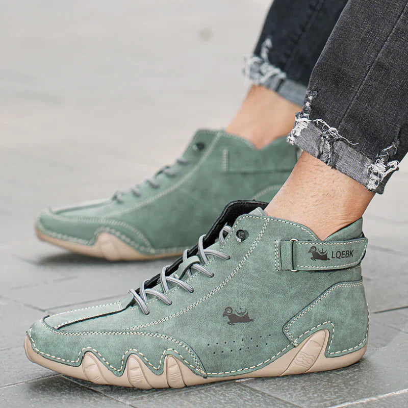 Comode scarpe da passeggio ortopediche in pelle
