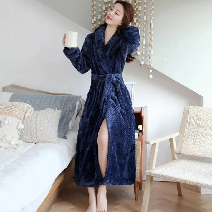 Accappatoio in Peluche con Cappuccio da Donna