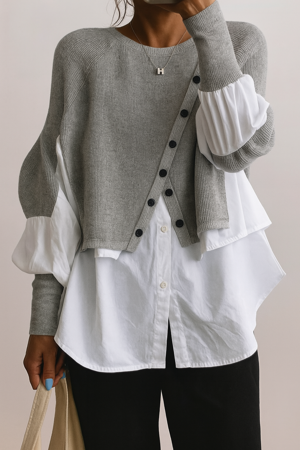 Maglia Due in Uno con Orlo di Camicia Bianca