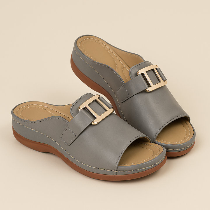 Pantofole estive con zeppa da donna