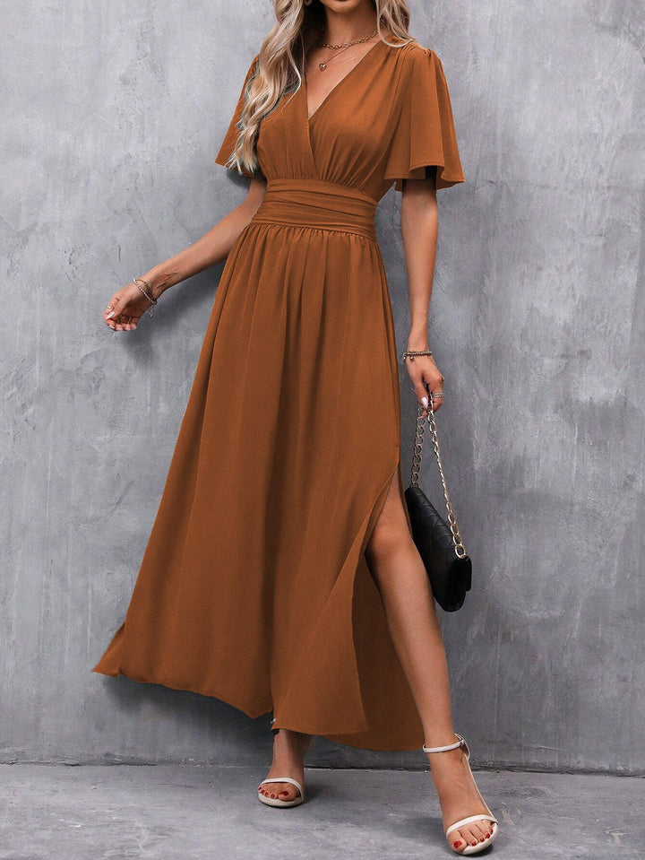 Abito lungo elegante con scollo a V da donna