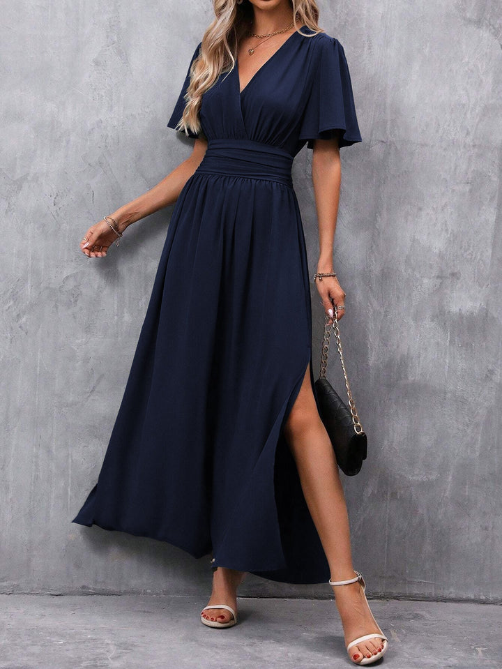 Abito lungo elegante con scollo a V da donna