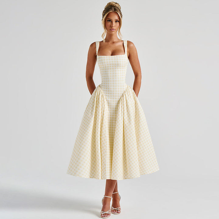 Abito midi con scollo quadrato a quadri