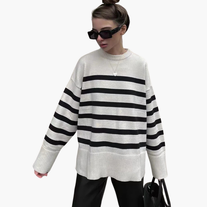 StripeComfort - Maglione Oversize con Design a Righe e Collo Rotondo