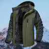Giacca invernale da uomo: stile casual moderno con finitura impermeabile