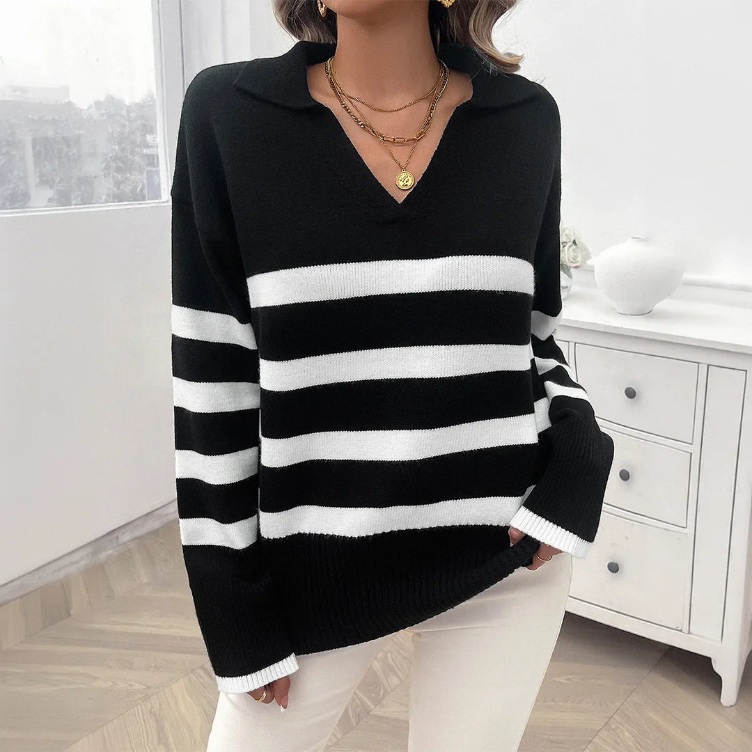 StripeEase - Maglione con Collo a V e Strisce