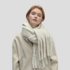 Sciarpa con nappe da donna