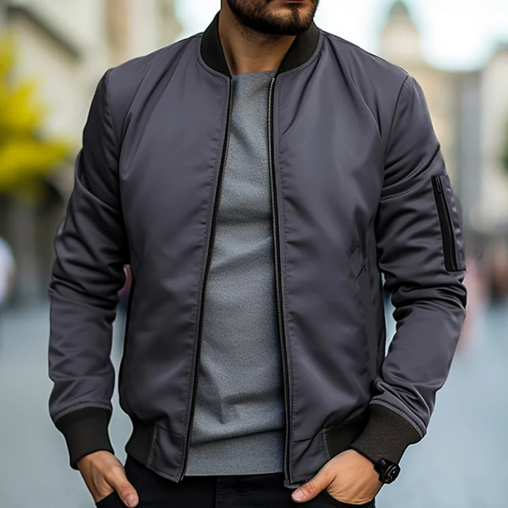 Giubbotto bomber alla moda da uomo
