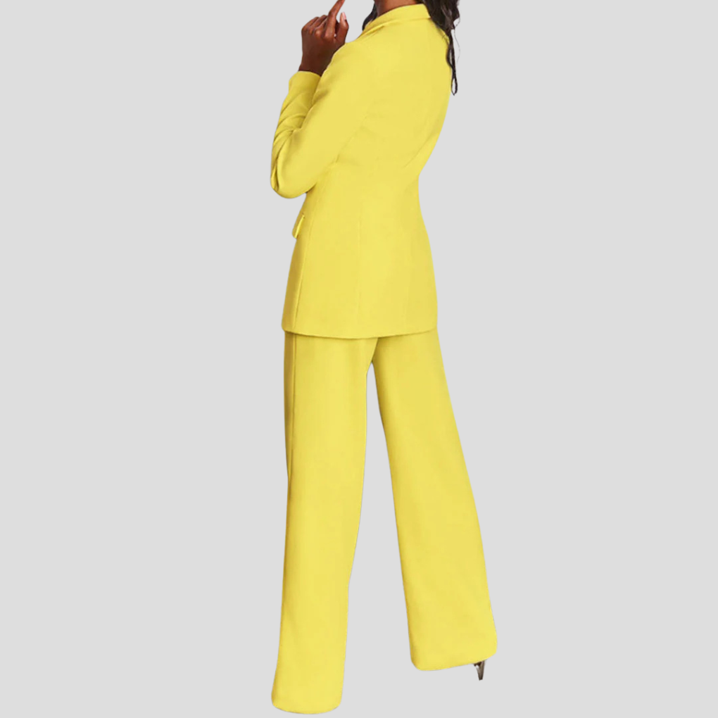 Completo blazer e pantaloni da donna