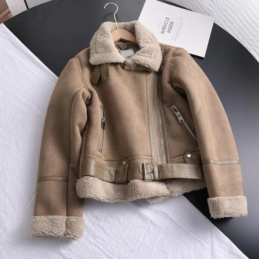 Giacca versatile ed elegante da donna