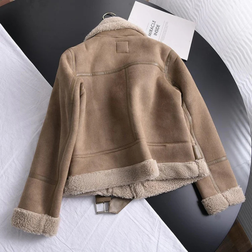 Giacca versatile ed elegante da donna