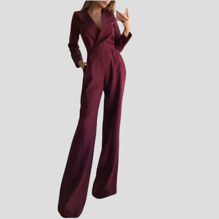 Tuta da donna con spalline larghe