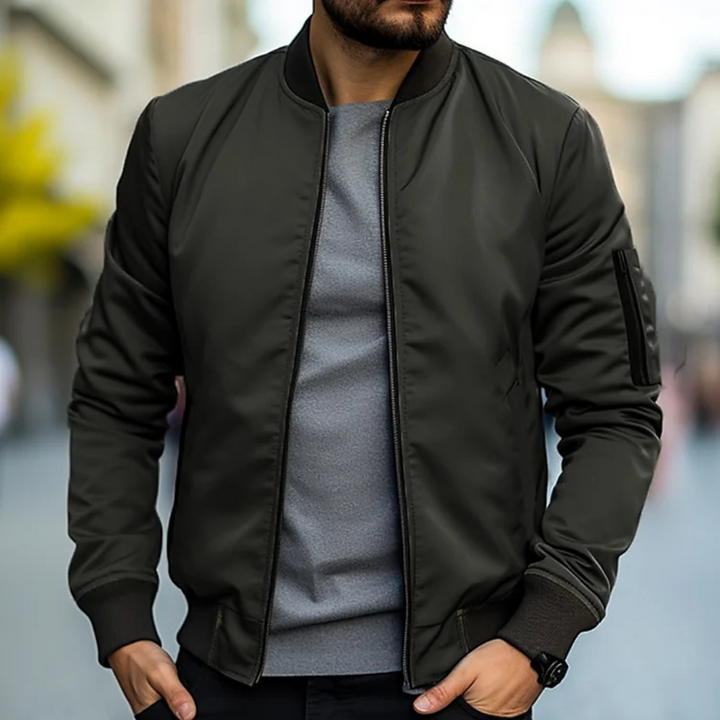 Giubbotto bomber alla moda da uomo