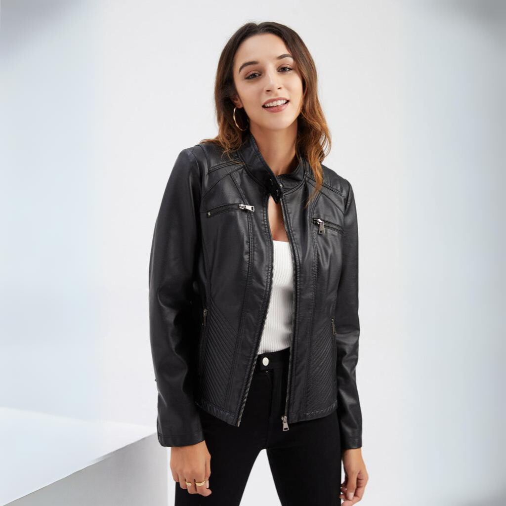 Giacca in Pelle da Donna: Eleganza e Stile per Ogni Occasione