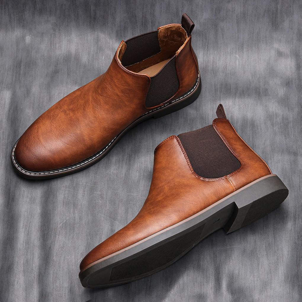 Stivaletti Chelsea da uomo: stile classico alla caviglia per un utilizzo versatile