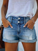 Pantaloncini di jeans strappati per le donne