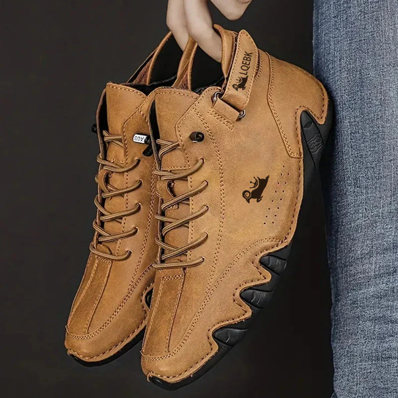 Comode scarpe da passeggio ortopediche in pelle
