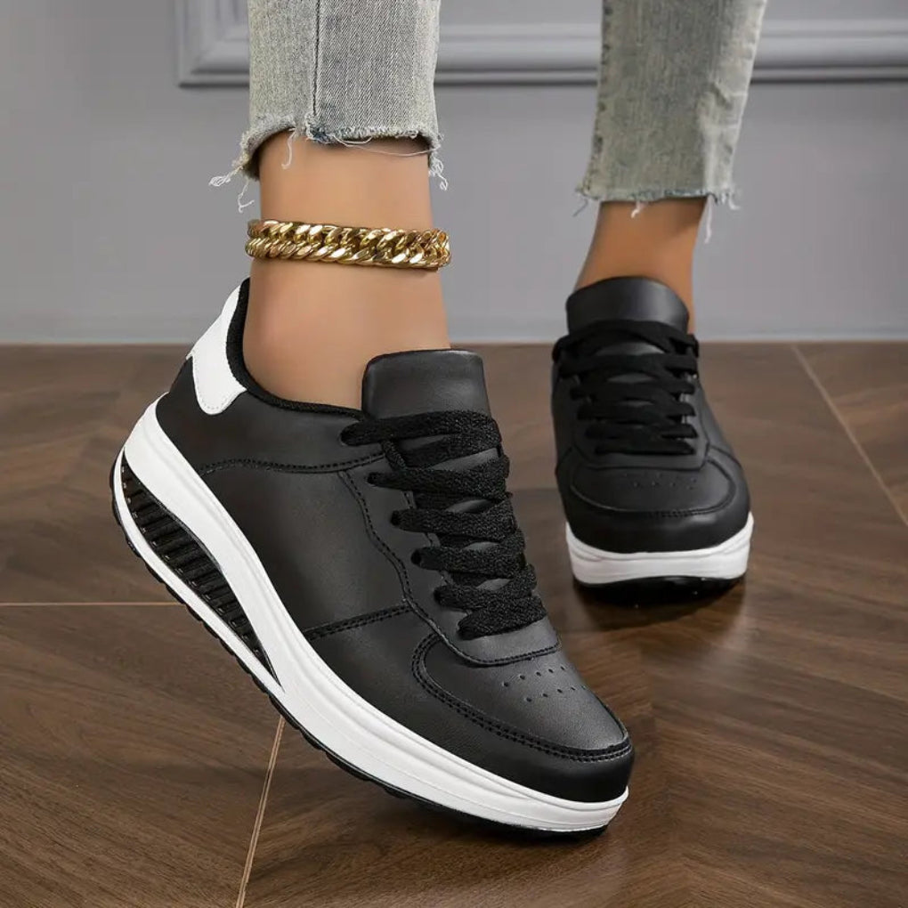 Scarpe basse con plateau in pelle PU da donna