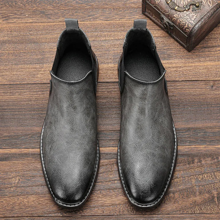 Stivaletti Chelsea da uomo: stile classico alla caviglia per un utilizzo versatile