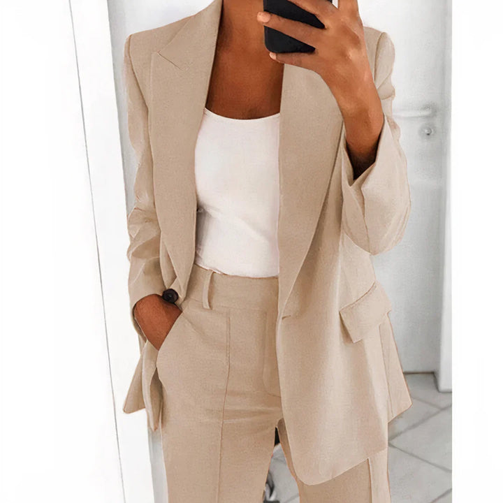 Set blazer e pantaloni da donna
