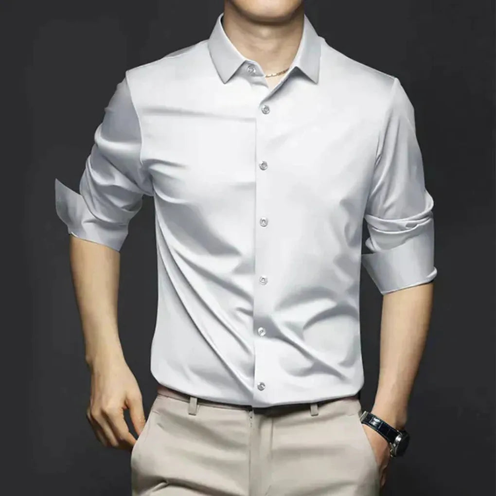 Camicia da uomo antipiega: elegante e di facile manutenzione