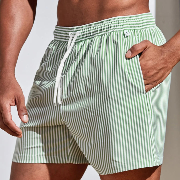 Pantaloncini da uomo alla moda