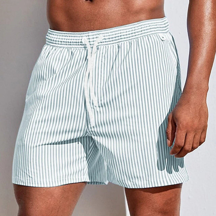 Pantaloncini da uomo alla moda