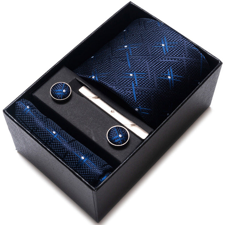 Set con Cravatta a Quadri, Pochette, Gemelli, Fermacravatta e Confezione Regalo: Eleganza Completa per Ogni Occasione