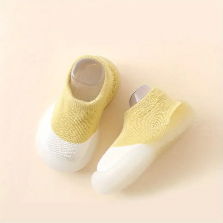 Scarpe flessibili per bambini a piedi nudi
