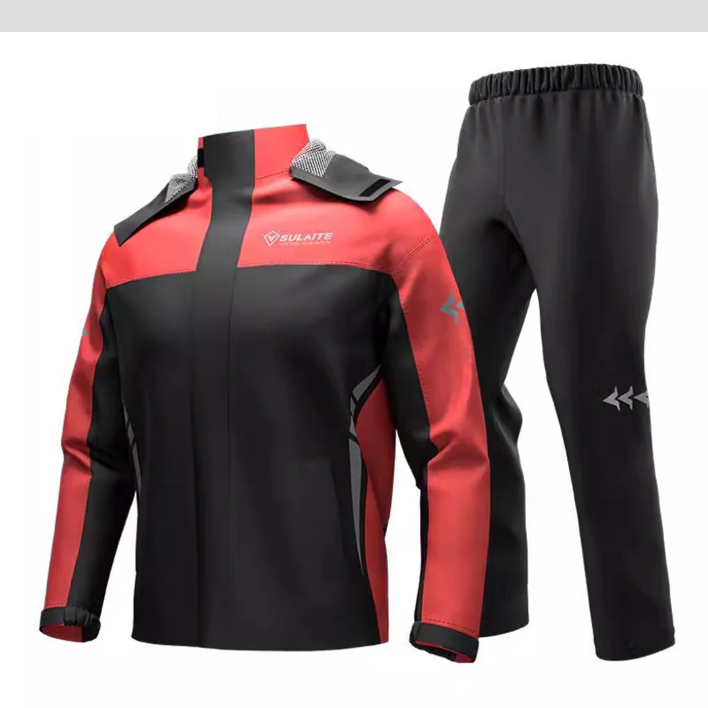 Tuta antipioggia per esterni per i giorni di pioggia