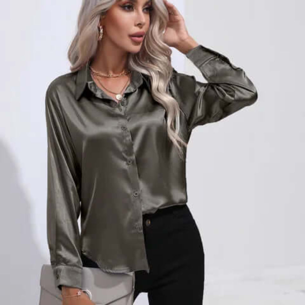 Blusa da donna in raso con maniche lunghe e vestibilità ampia