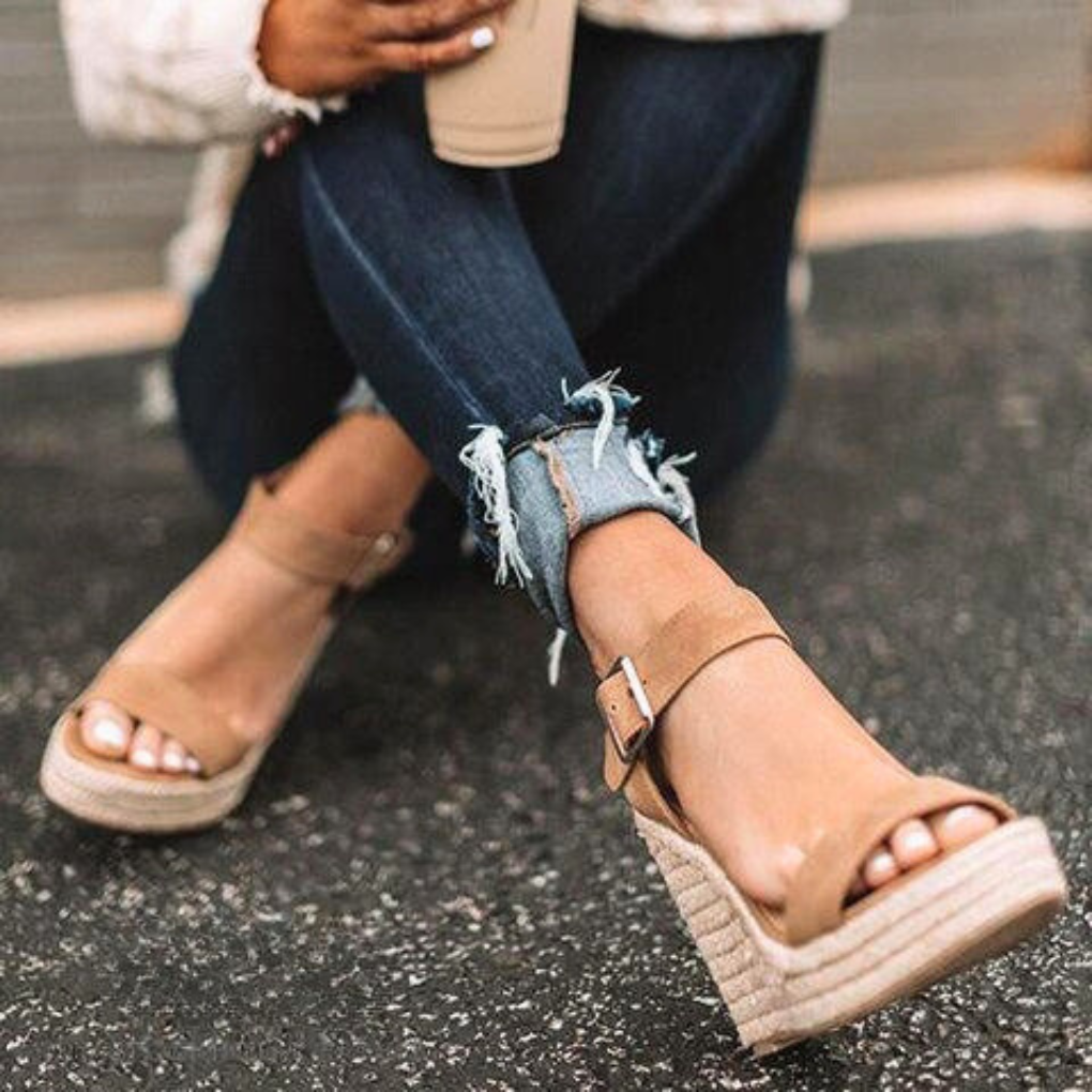 Sandali con zeppa casual da donna con cinturino a T