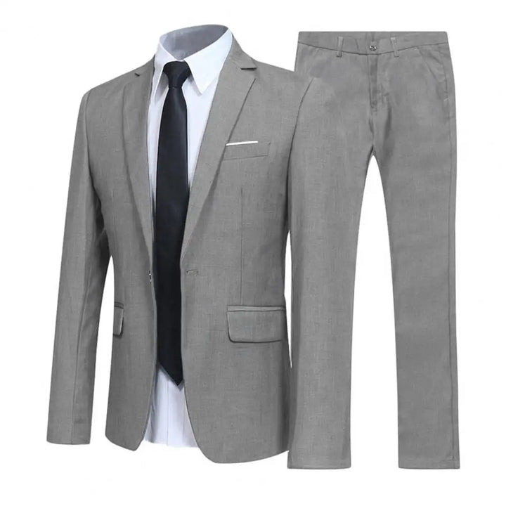 Abito elegante e comodo per uomo