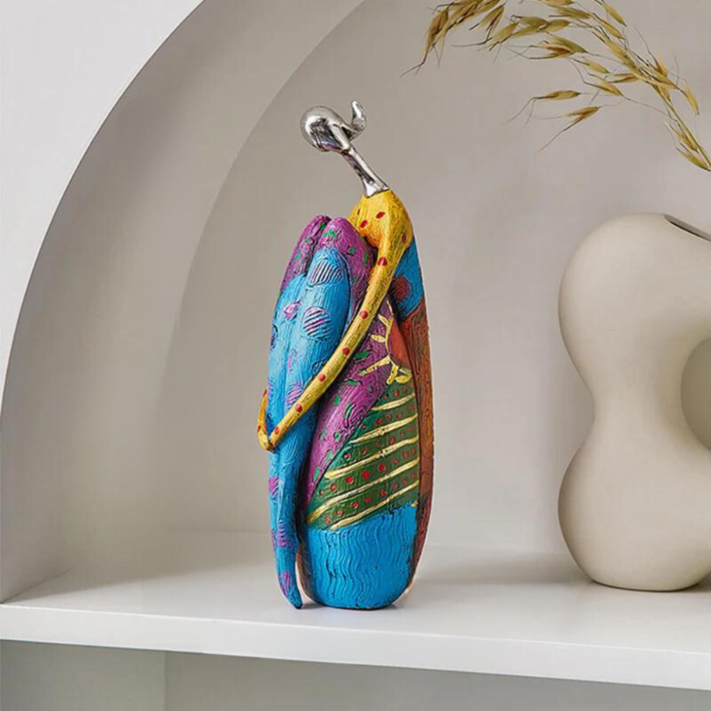 Scultura artistica moderna astratta in resina di donna