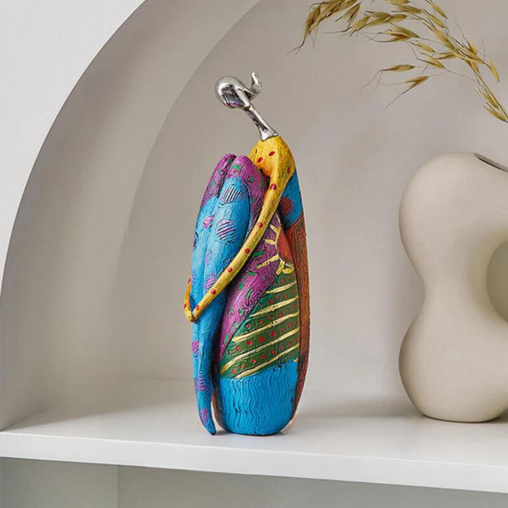 Scultura artistica moderna astratta in resina di donna