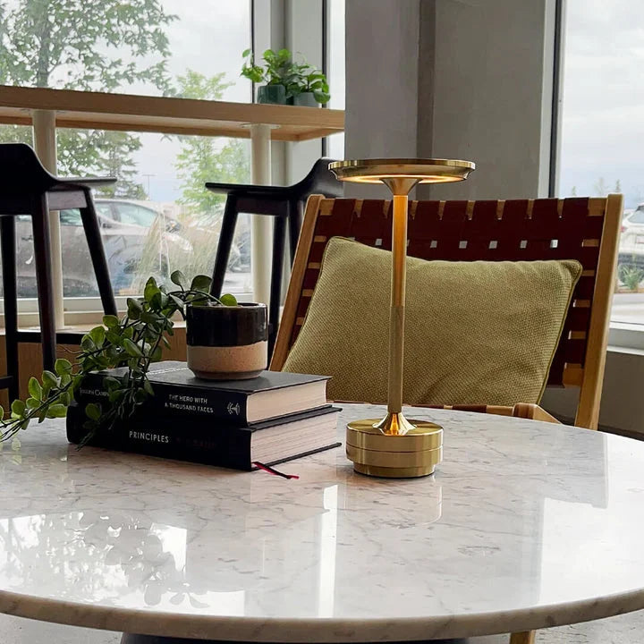Lampada da tavolo LED ricaricabile wireless LuminLight