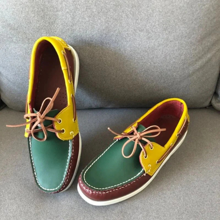Eleganti scarpe da barca
