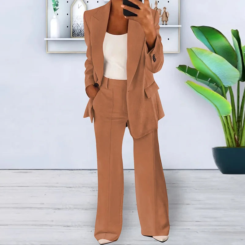 Completo pantalone da donna con pantaloni a gamba larga