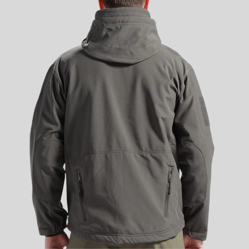 Completo outdoor da uomo – impermeabile e antivento