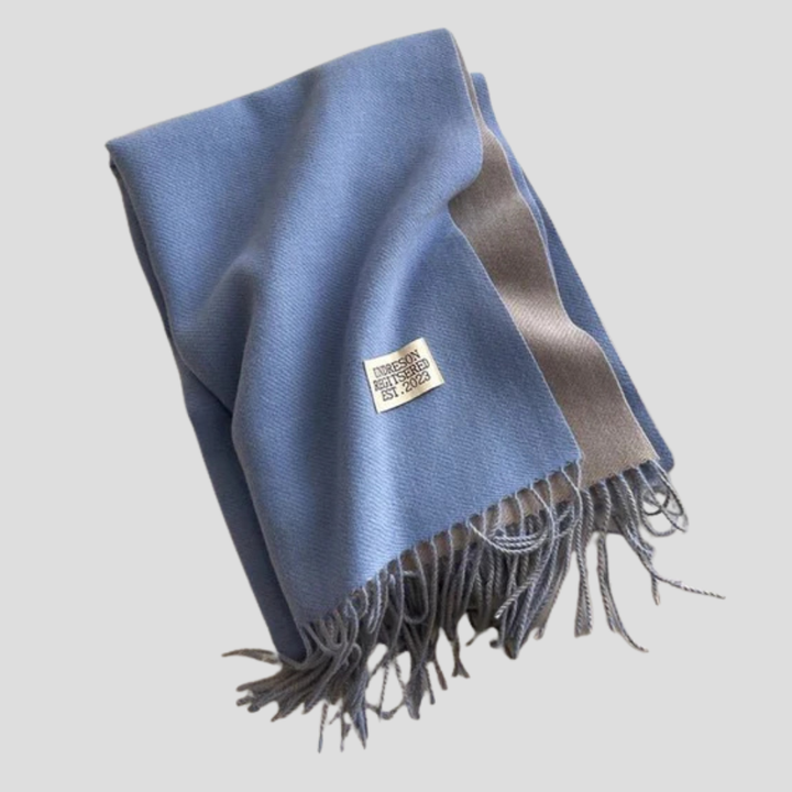 Bufanda de lana en estilo clásico invernal