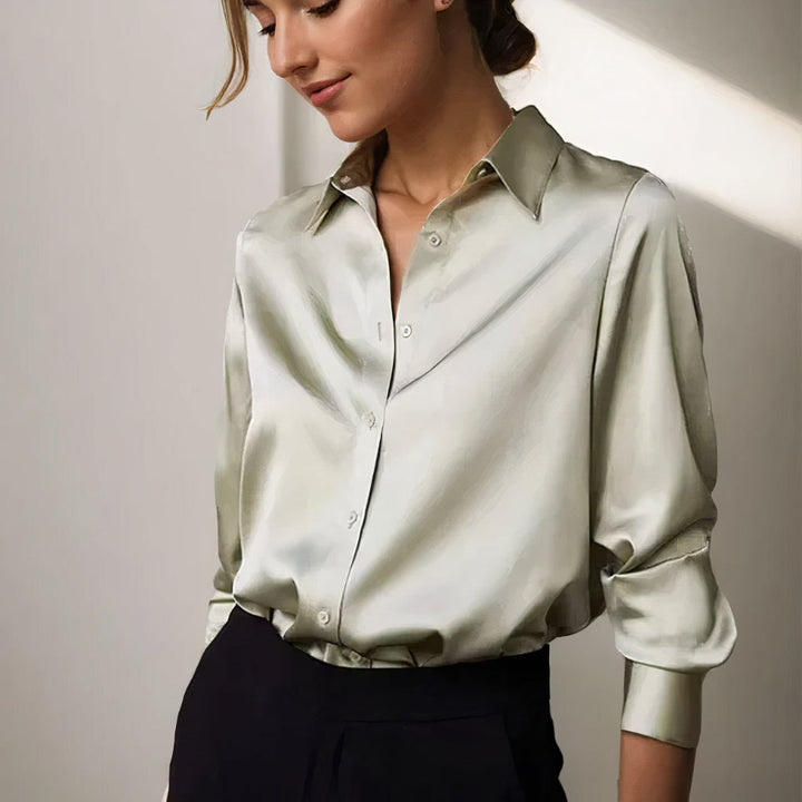 Elegante camicetta in raso