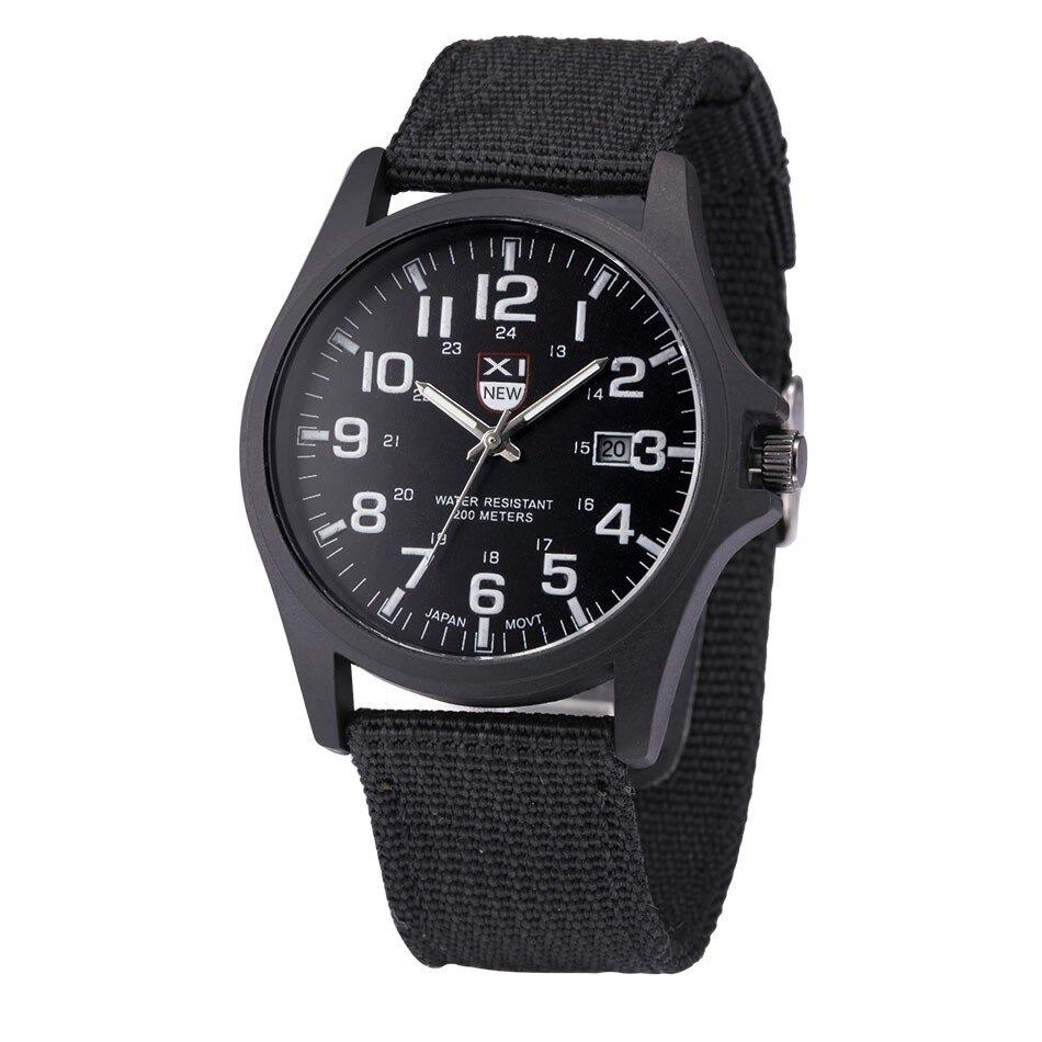 Robusto orologio di stile militare