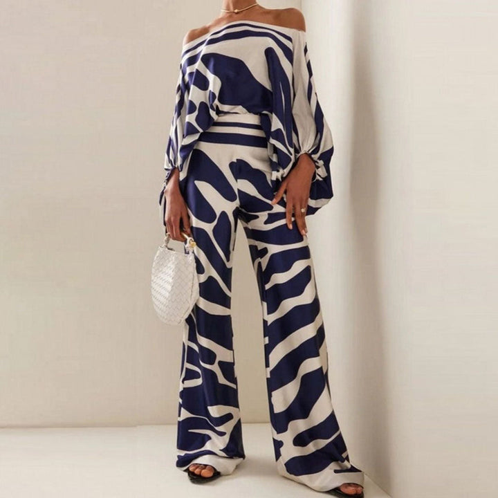 Completo da donna in raso con spalle scoperte, 2 pezzi