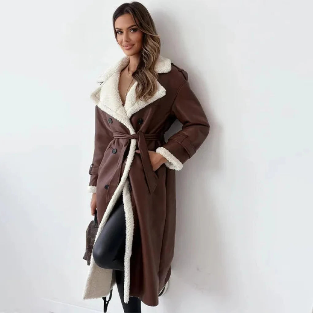 Cappotto lungo da donna con bottoni