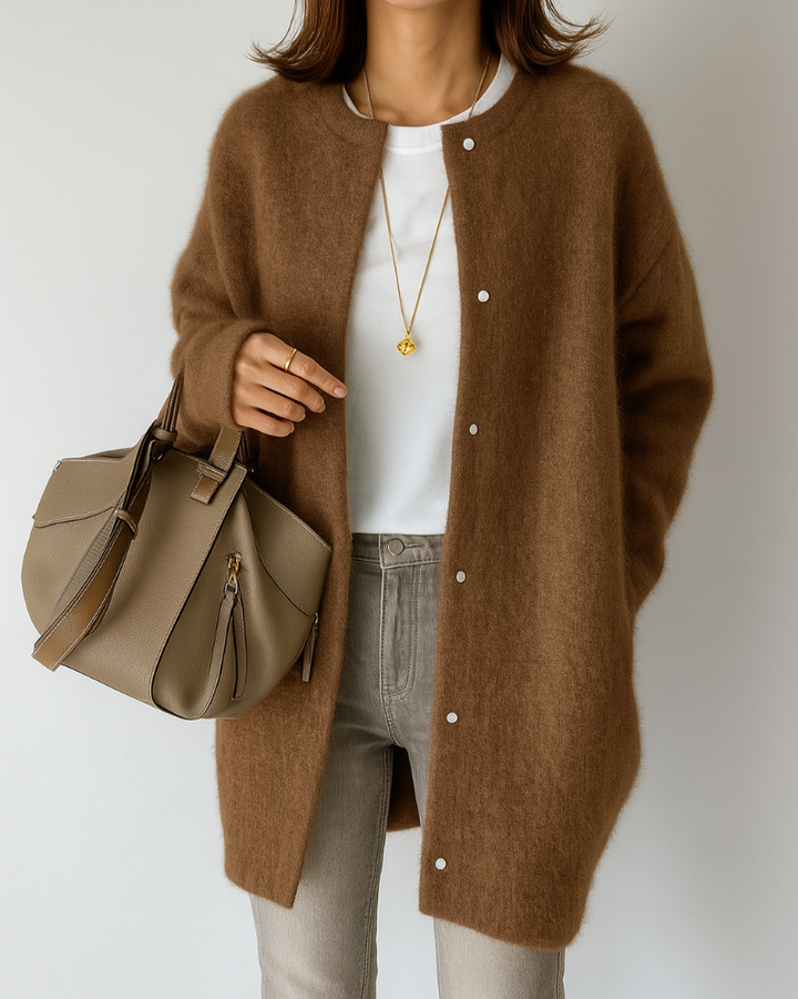 Giacca da donna comoda, minimalista e morbida in maglia
