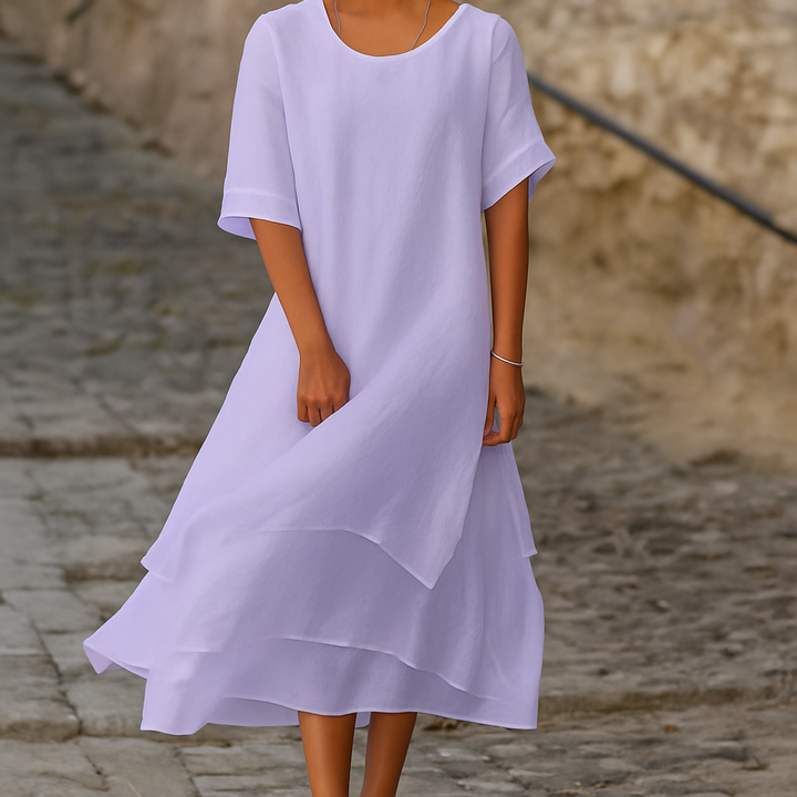 Abito chic con spacchi Eleganza moderna senza sforzo