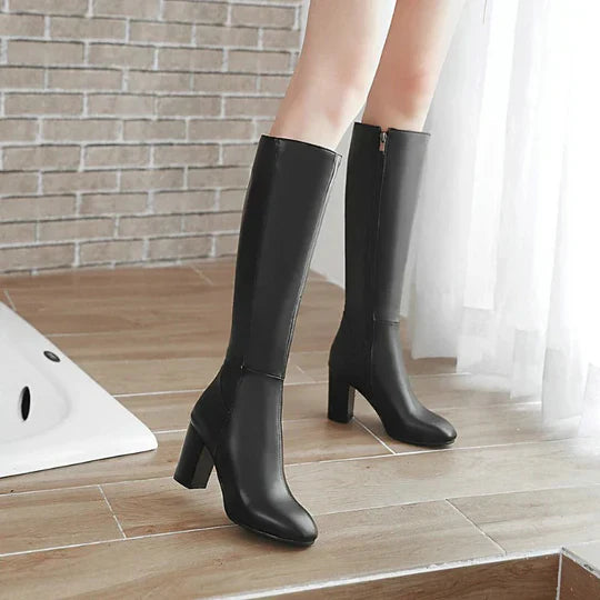 Stivali al ginocchio con tacco da donna